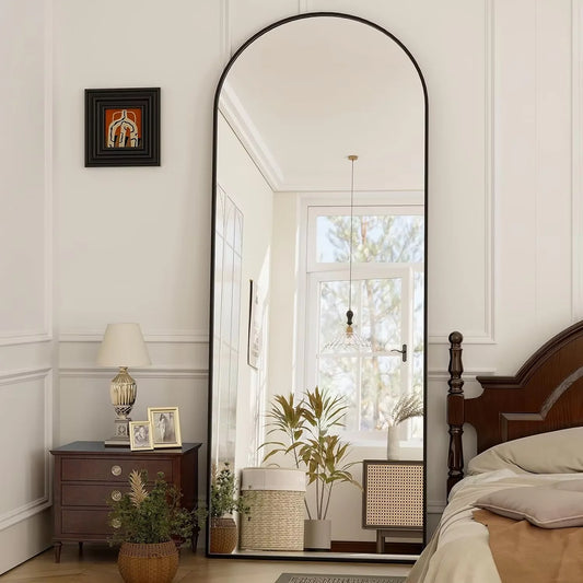 Arched Full-Length Mirror Enhances Space, Light, and Room Atmosphere