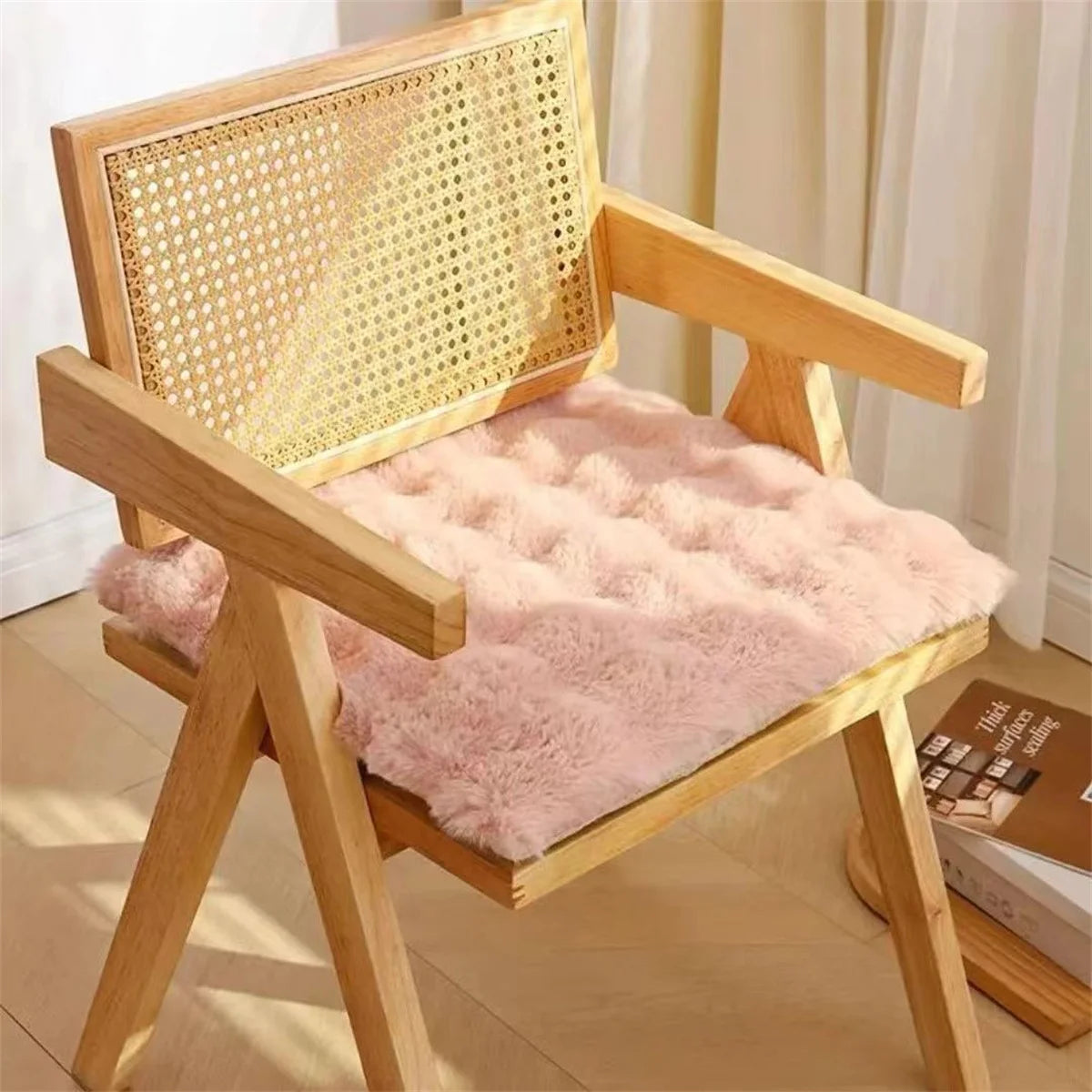 Plush Fleece Seat Cushion Adds Warmth Softness & Cozy Everyday Comfort