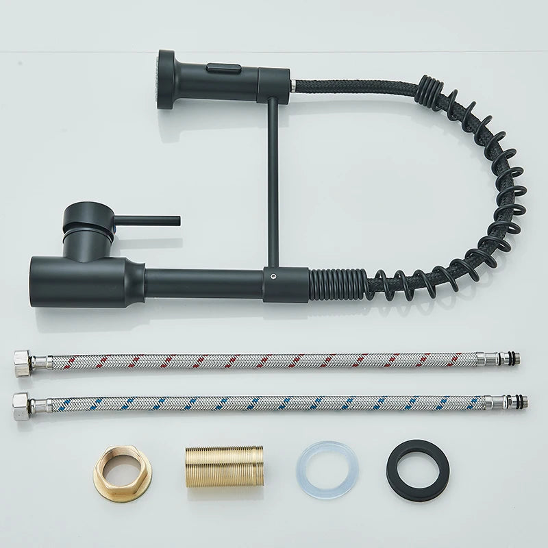 Pull Down Faucet Elevates Kitchen Style & Atmosphere