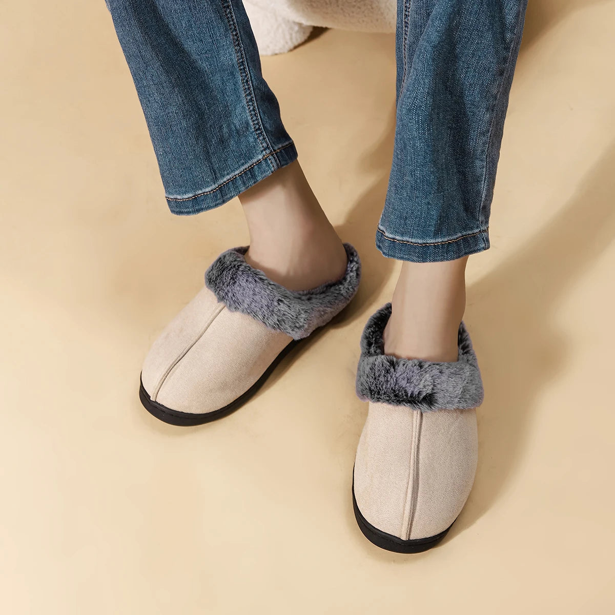 Couples’ Winter Plush Slippers – Soft, Warm, Anti‑Slip Home Footwear