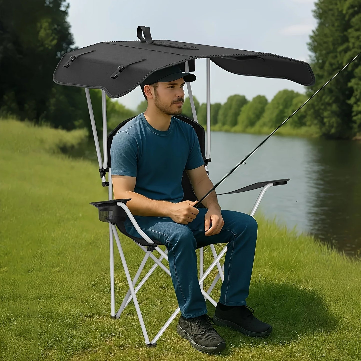 Lightweight folding beach chair with sunshade and cup holder