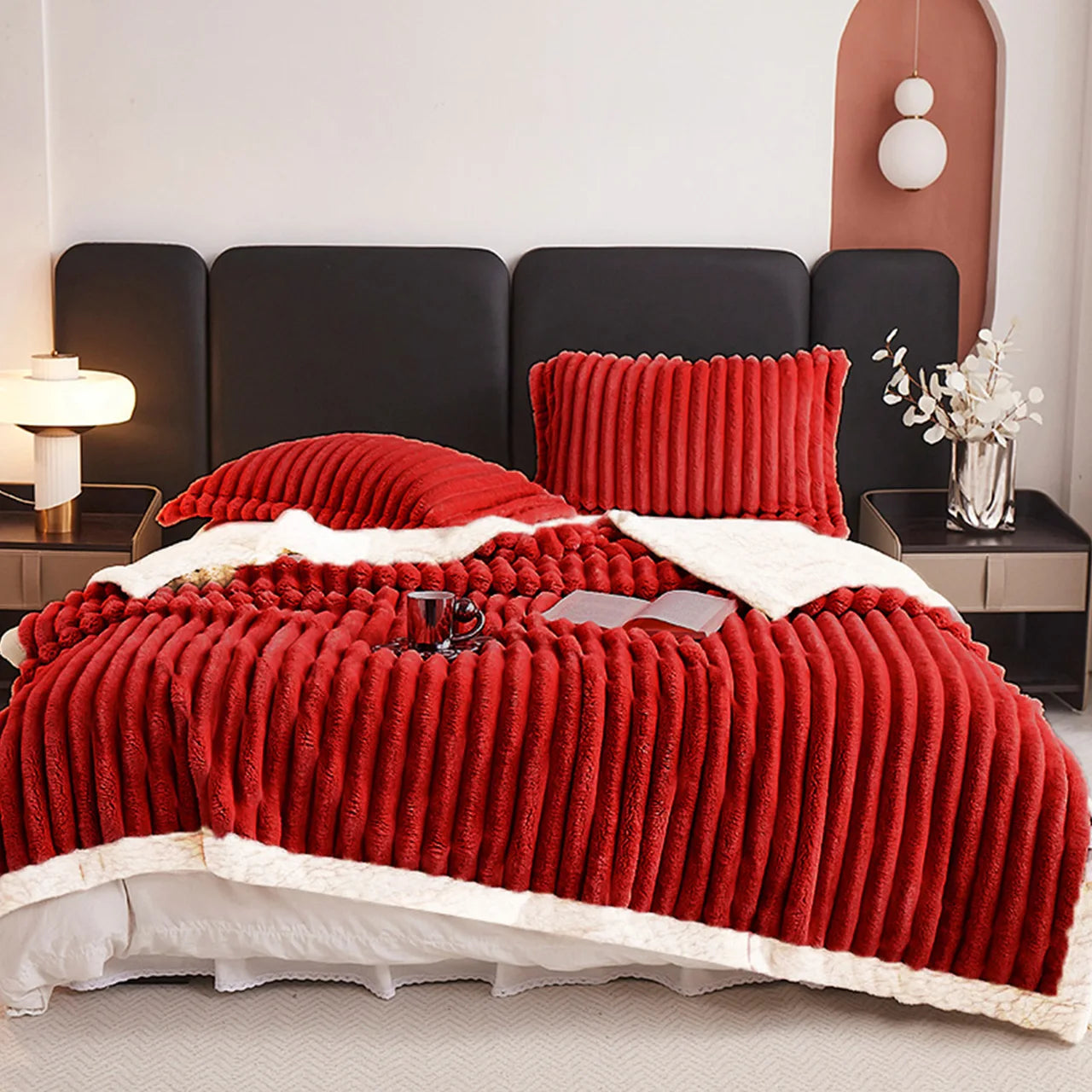 Soft & Warm Weighted Fleece Blanket