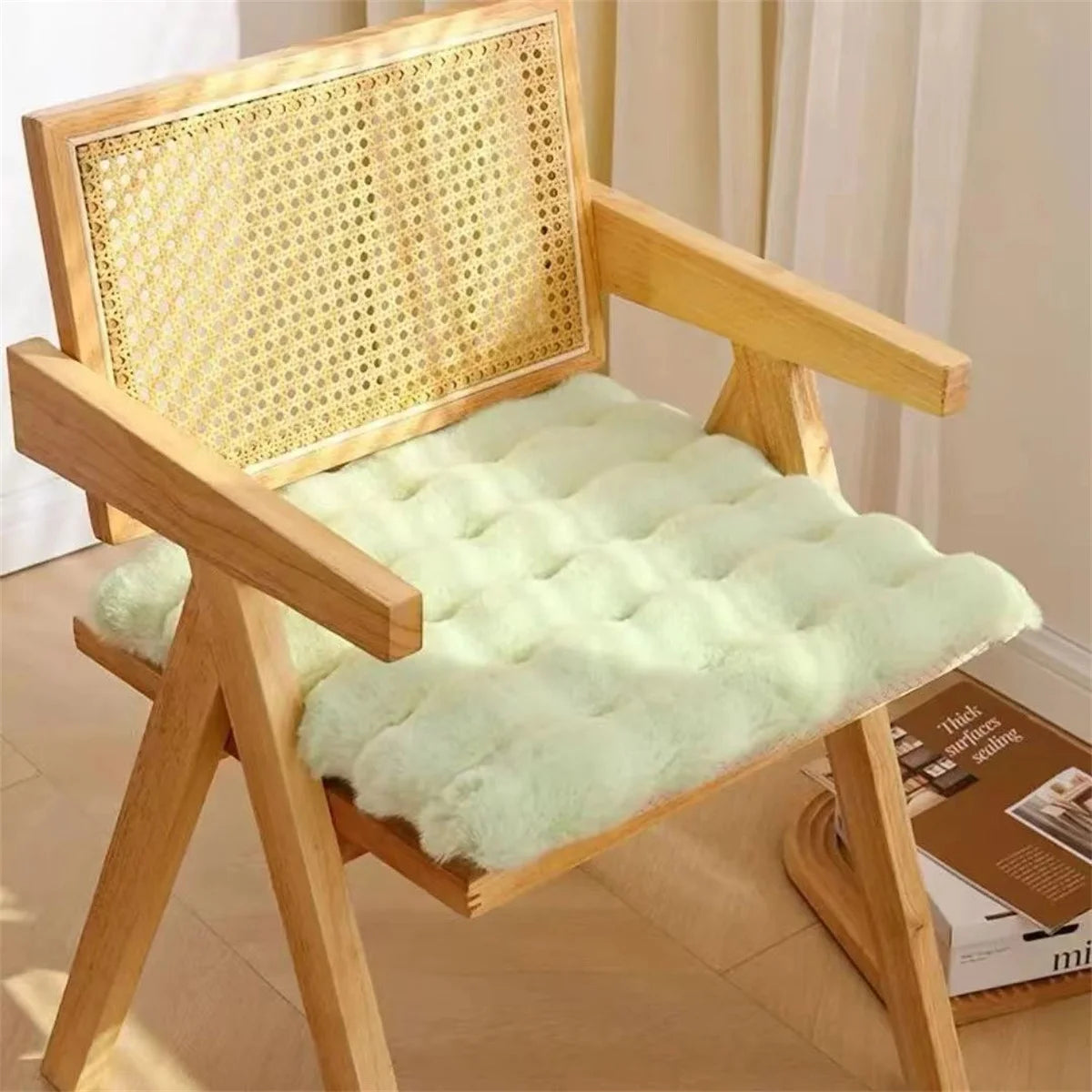 Plush Fleece Seat Cushion Adds Warmth Softness & Cozy Everyday Comfort