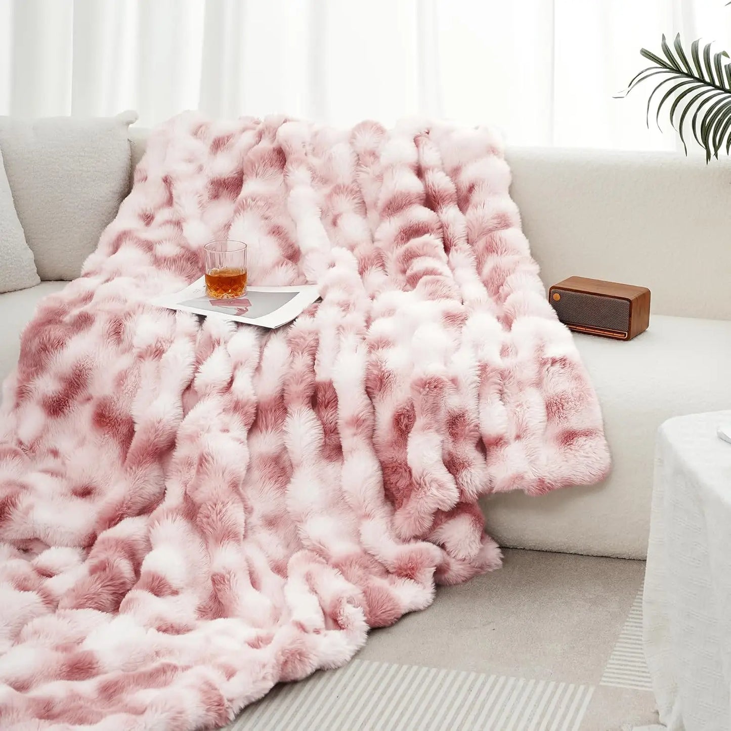 Soft & Cozy Weighted Fleece Blanket